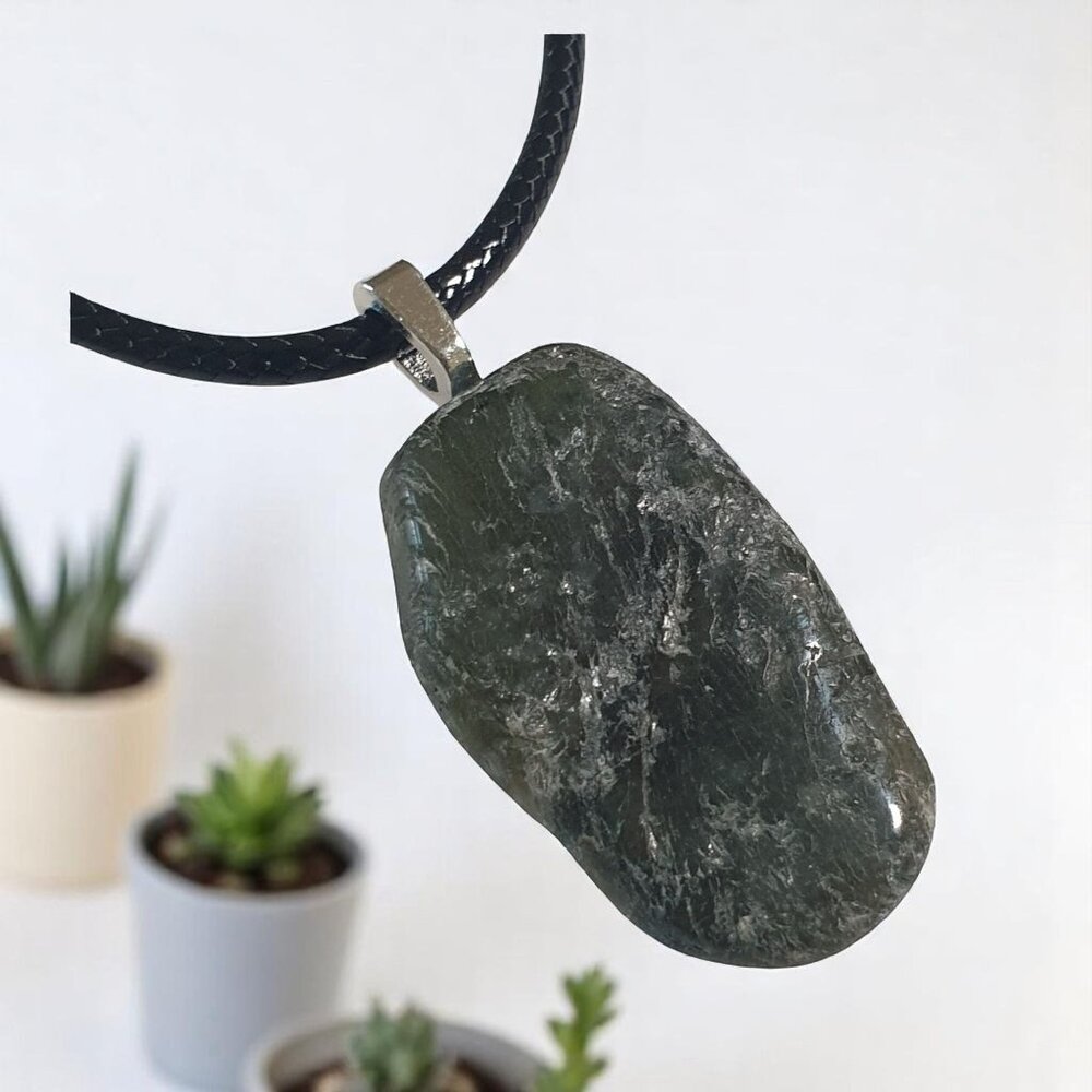 Natural Green Stone Pendant Necklace Adjustable Black Cord & Lobster Clasp Closu